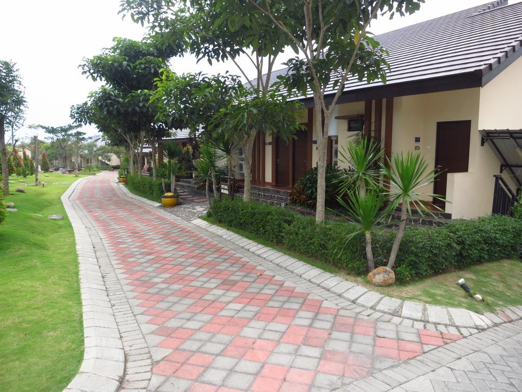 Bess Resort & Waterpark Hotel And Convention Malang Eksteriør billede