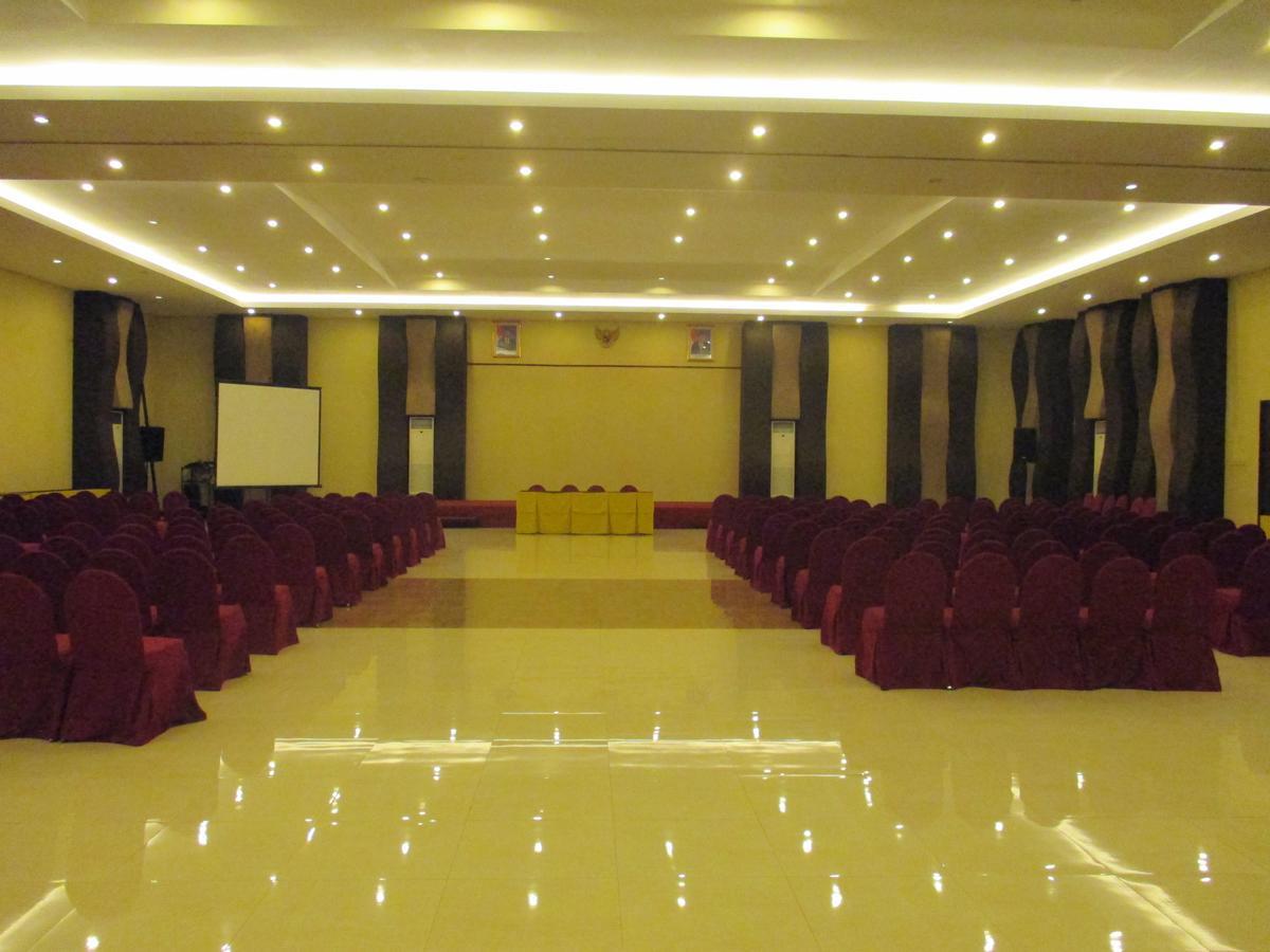 Bess Resort & Waterpark Hotel And Convention Malang Eksteriør billede