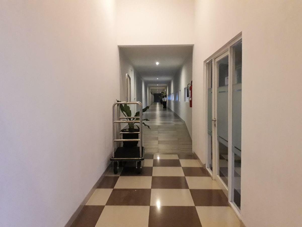 Bess Resort & Waterpark Hotel And Convention Malang Eksteriør billede